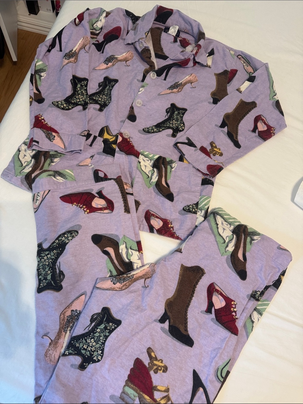 Nick and Nora  Purple Shoe-Print Pajama Set 2 PCs x small
